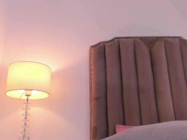 Emma-Torres1 live cam on BongaCams