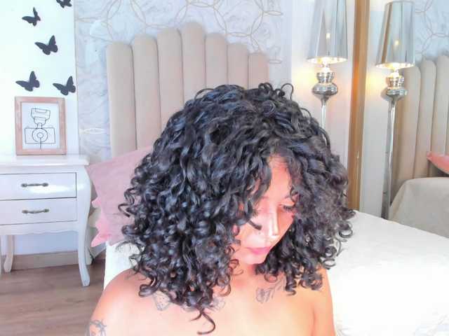 Emma-Torres1 live cam on BongaCams