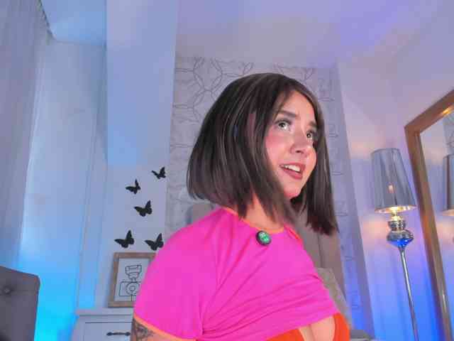 Emma-Torres1