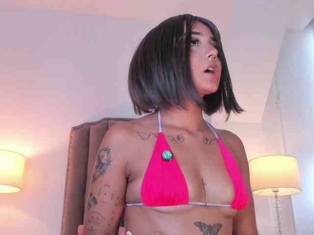 Emma-Torres1 webcam
