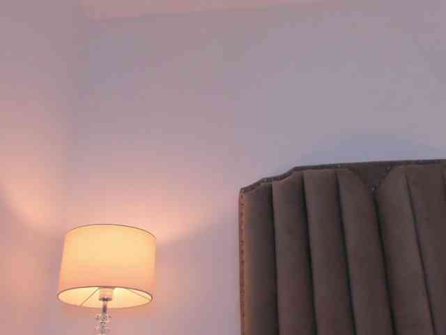 Emma-Torres1 webcam
