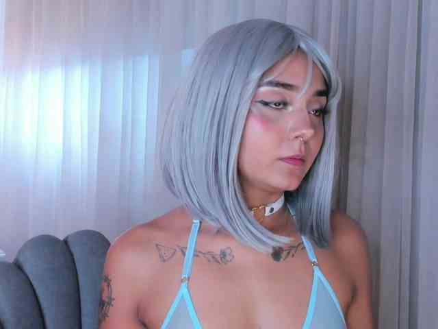 Emma-Torres1 webcam