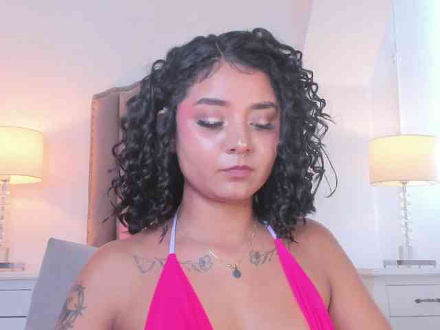 Emma-Torres1