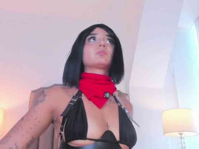 Emma-Torres1