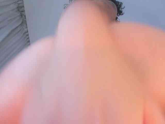 Emma-Torres1 webcam