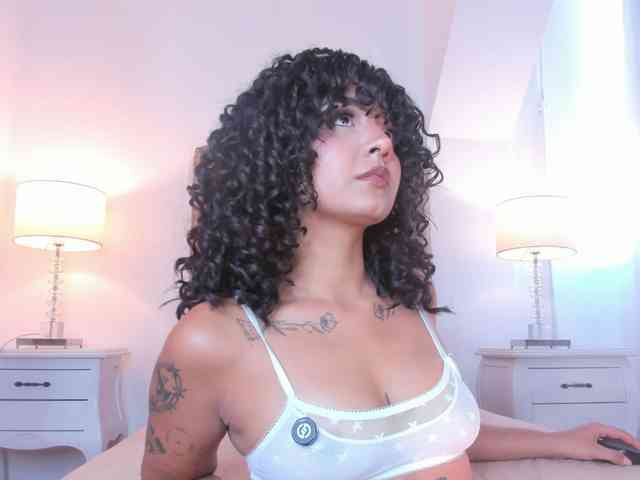 Emma-Torres1 webcam