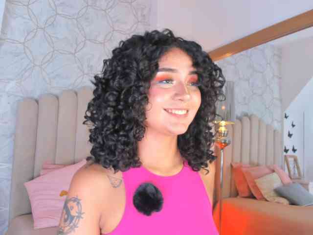 Emma-Torres1