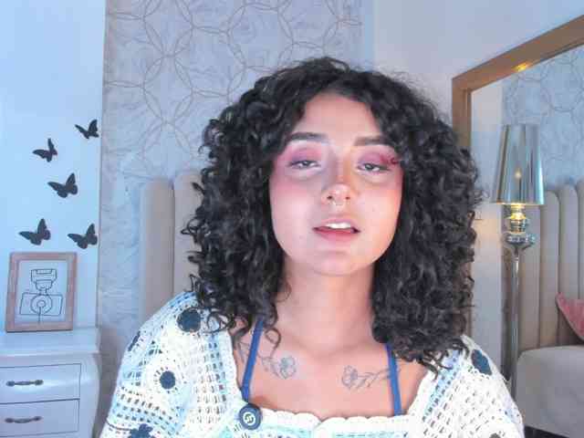 Emma-Torres1