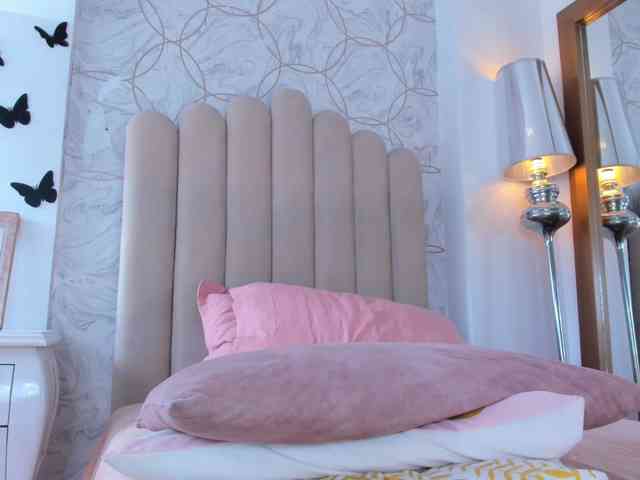 Emma-Torres1 webcam