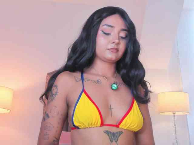 Emma-Torres1 webcam