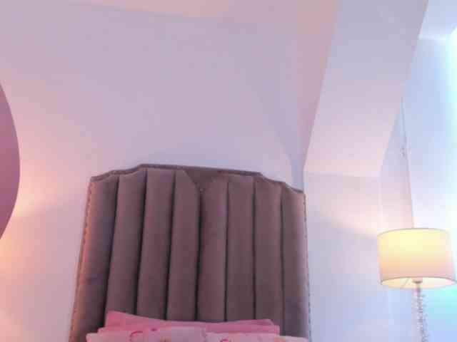 Emma-Torres1 webcam