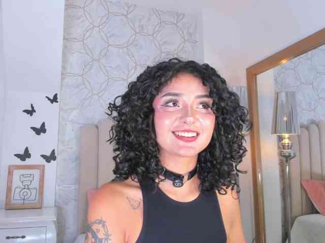 Emma-Torres1