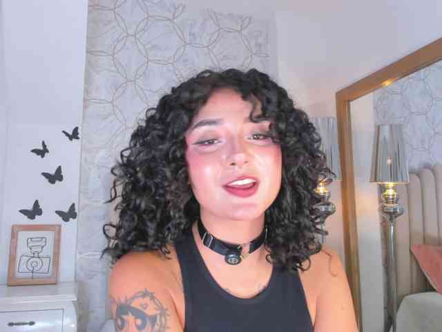 Emma-Torres1