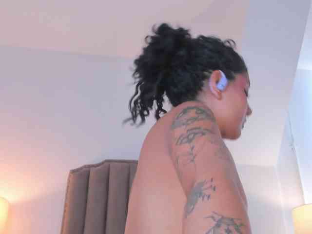Emma-Torres1 webcam