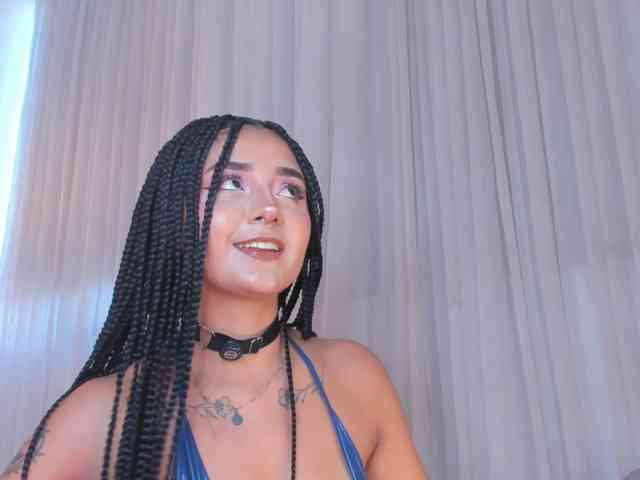 Modelo: Emma-Torres1