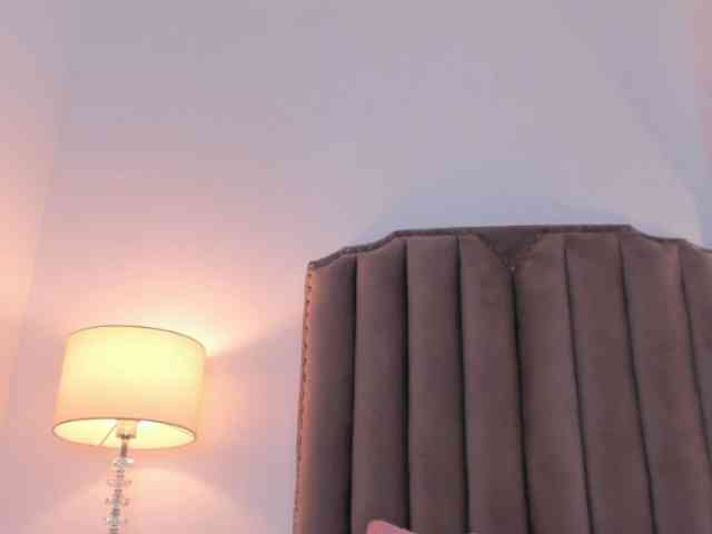 Emma-Torres1 webcam
