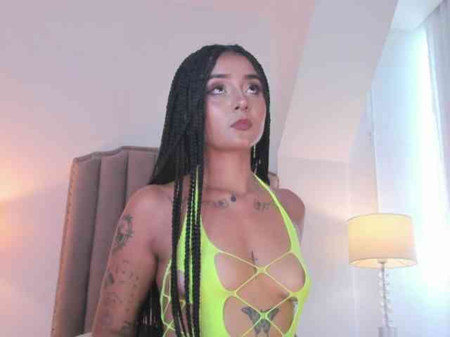 Emma-Torres1 webcam