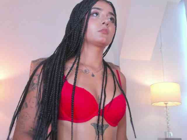 Emma-Torres1