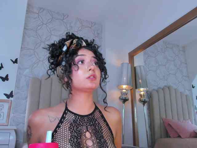 Emma-Torres1