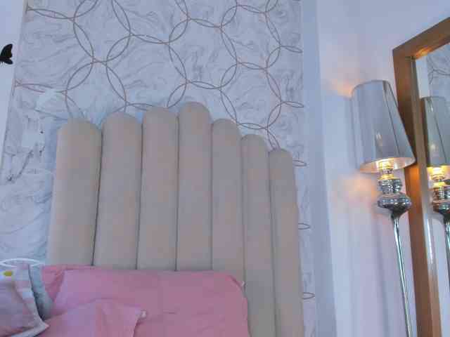 Emma-Torres1 webcam