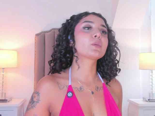 Emma-Torres1