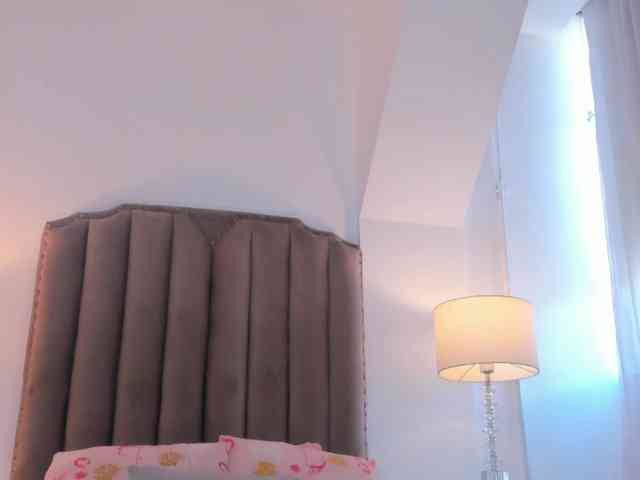 Emma-Torres1 webcam