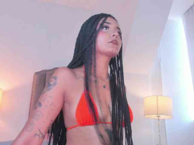 Emma-Torres1 webcam