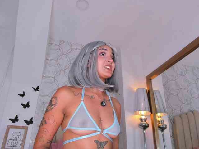 Emma-Torres1 webcam