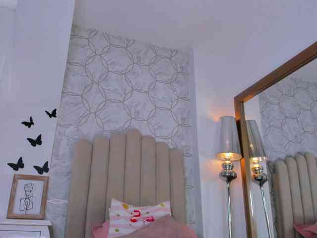 Emma-Torres1 webcam