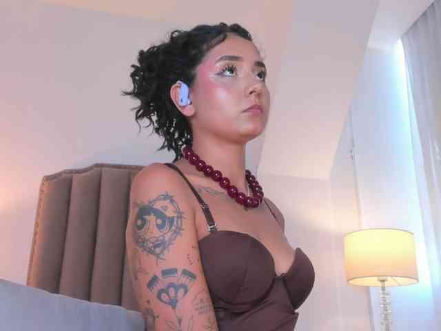 Emma-Torres1 webcam
