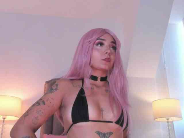 Emma-Torres1 webcam