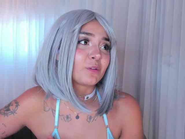 Emma-Torres1 webcam