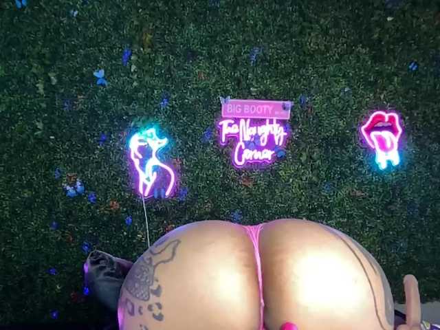 BigButtSarena