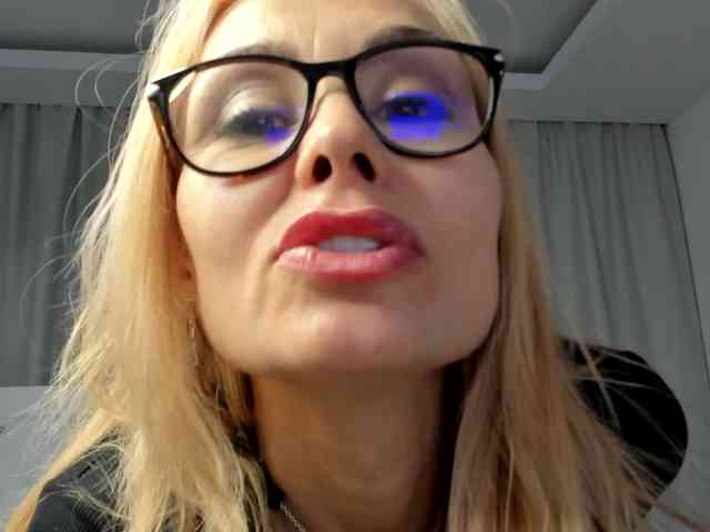 beckyspearss webcam