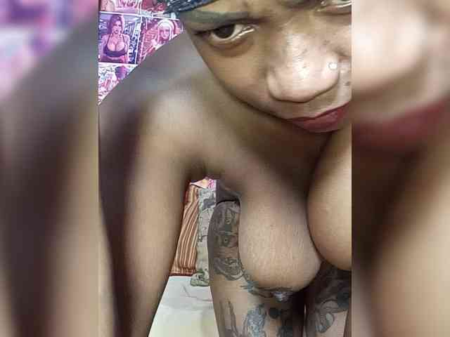 tokyohorny69 webcam