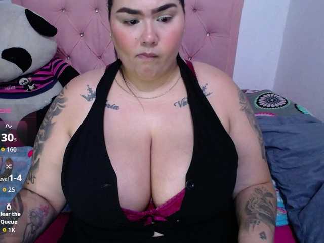 GabiBigBoobs live cam on BongaCams