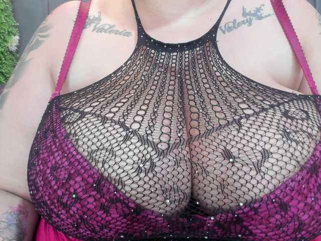 GabiBigBoobs