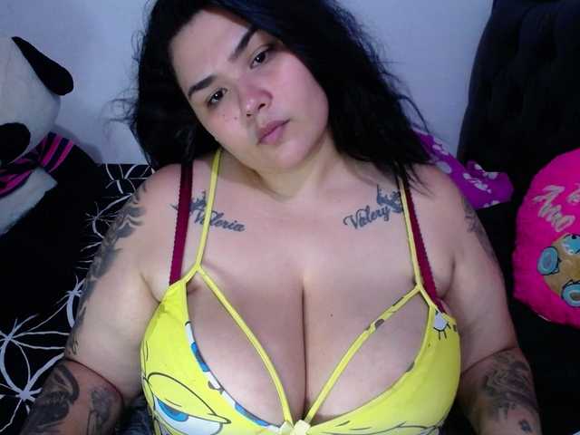 GabiBigBoobs live cam on BongaCams