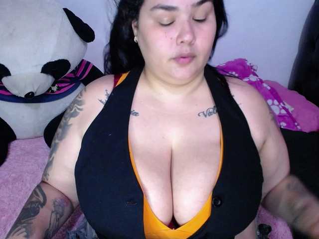 GabiBigBoobs live cam on BongaCams