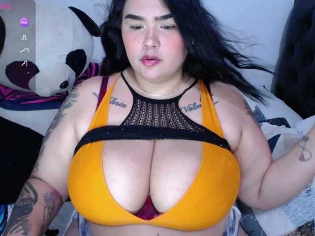 GabiBigBoobs live cam on BongaCams