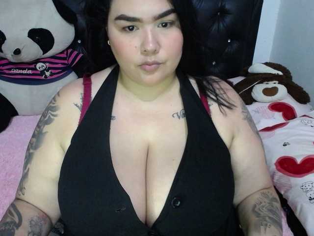 GabiBigBoobs live cam on BongaCams