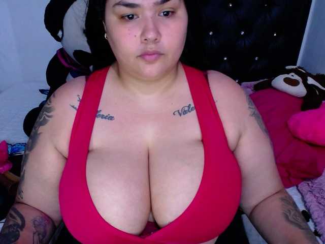 GabiBigBoobs live cam on BongaCams