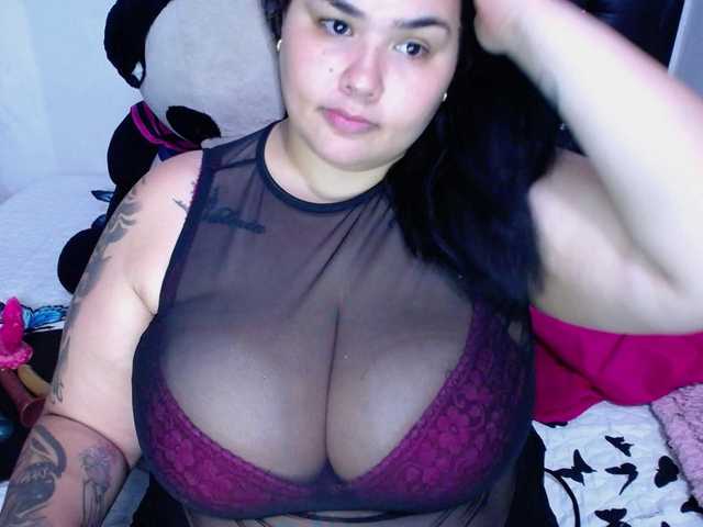 GabiBigBoobs live cam on BongaCams