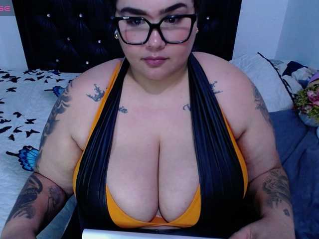 GabiBigBoobs live cam on BongaCams