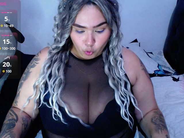 GabiBigBoobs live cam on BongaCams