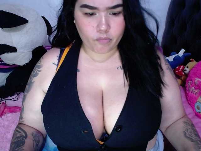GabiBigBoobs live cam on BongaCams