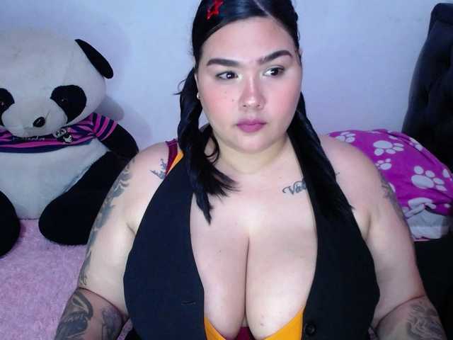 GabiBigBoobs live stream preview