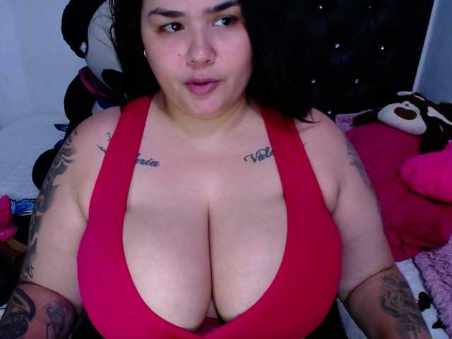 GabiBigBoobs live cam on BongaCams