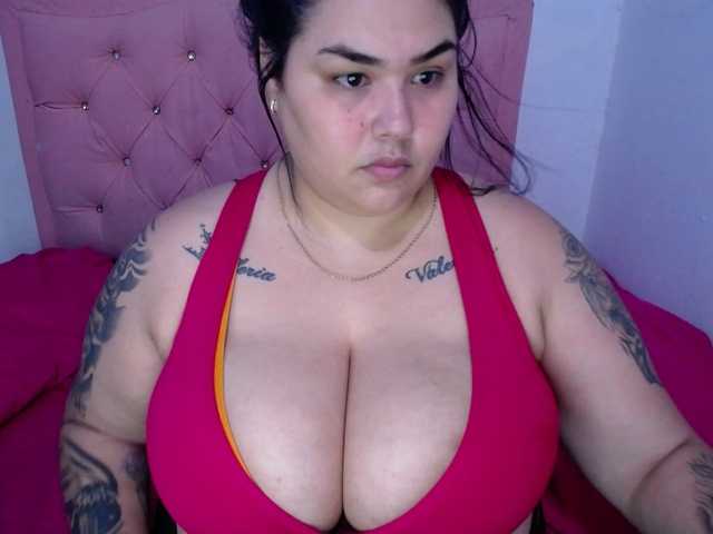 GabiBigBoobs live cam on BongaCams