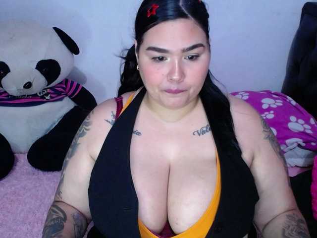 GabiBigBoobs live cam on BongaCams